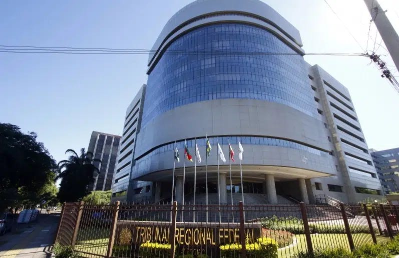 TRF4 dá o prazo de 20 dias para INSS implantar a Pensão por Morte de dependente