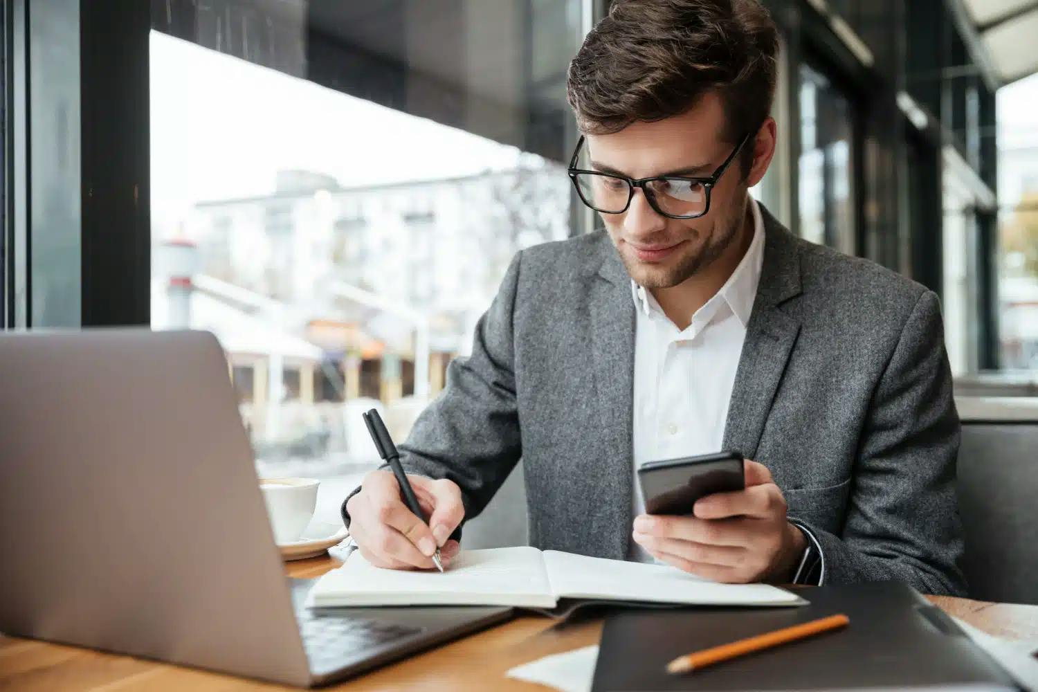 Advogando usando novas tecnologias como modelo de escritório de advocacia