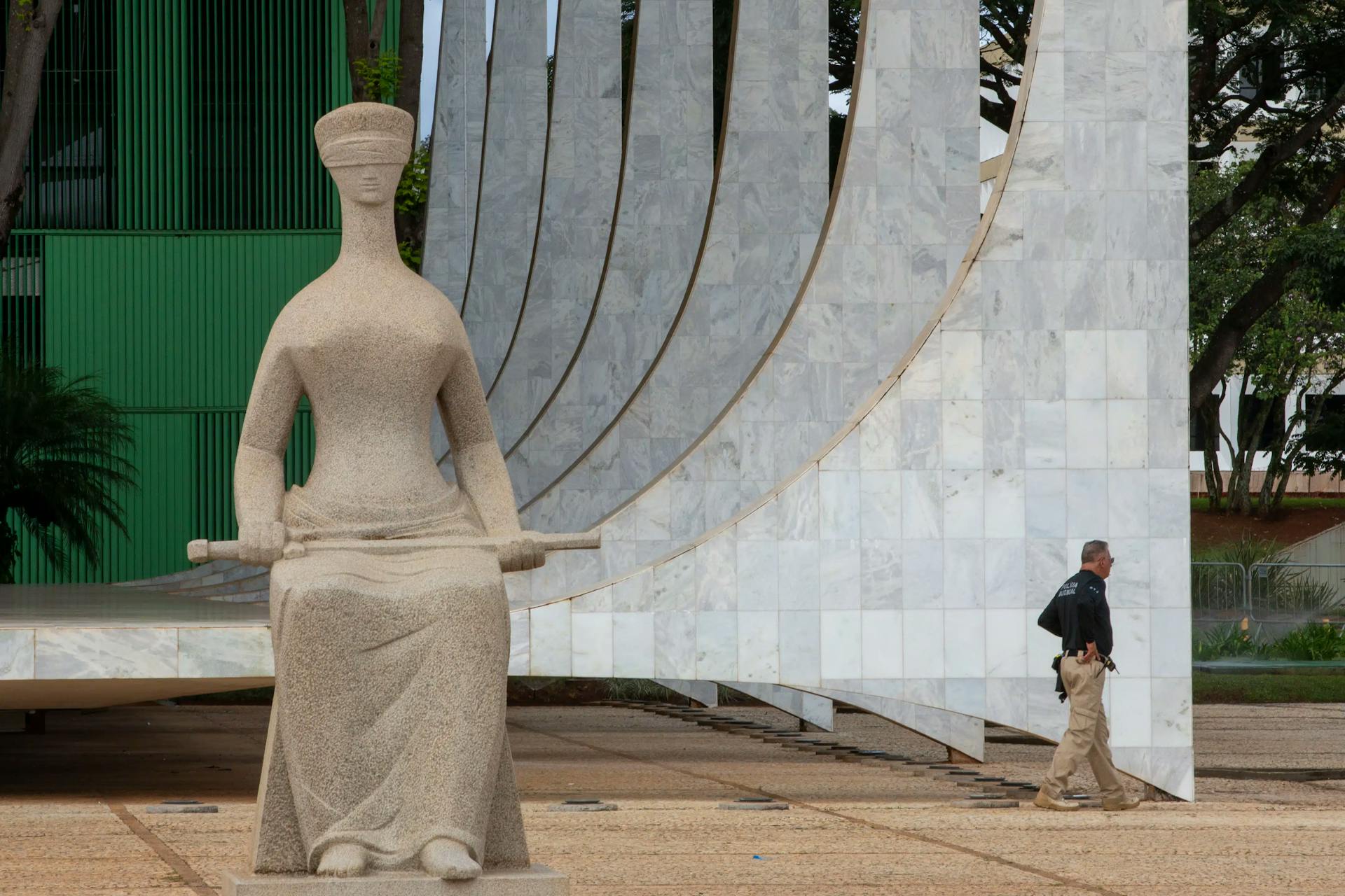 Processos sobre cálculo de aposentadoria por invalidez estão suspensos